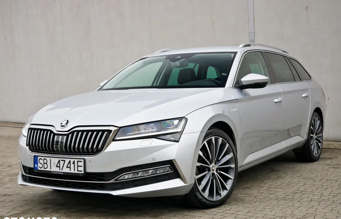 Skoda Superb cena 154900 przebieg: 71711, rok produkcji 2020 z Kraków małe 781